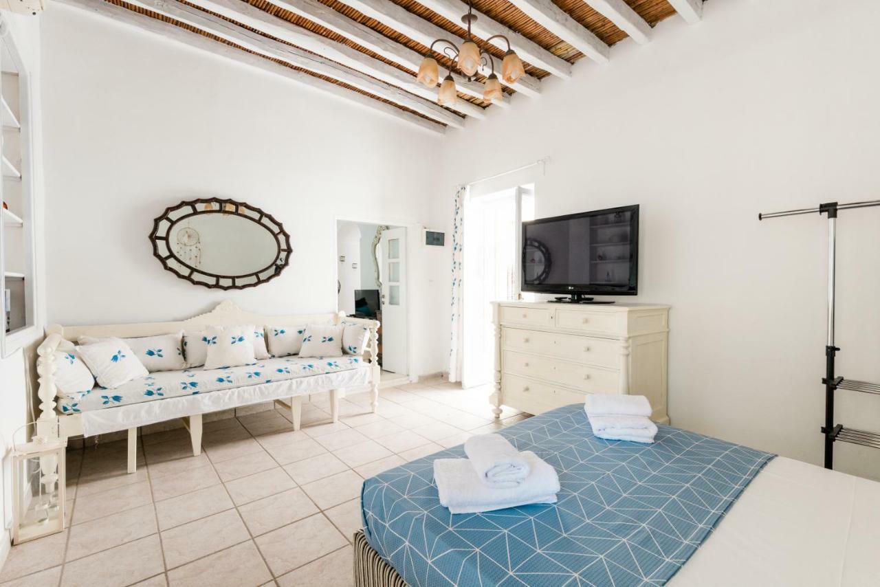 Gala Home Traditional House Galanado Exterior photo